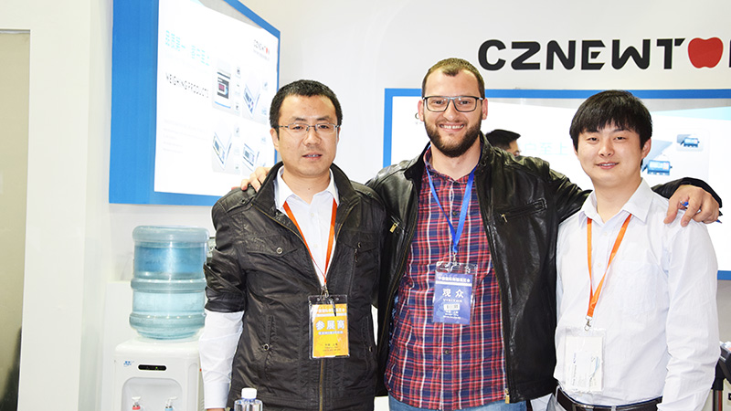 電子計(jì)數(shù)秤經(jīng)銷批發(fā)，就找億東